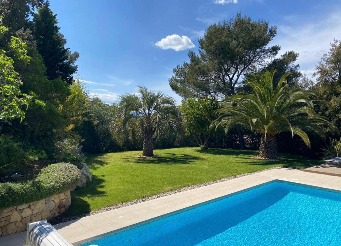 Belle Villa Dans Clos Prive - Saint Raphael Boulouris Buitenkant foto