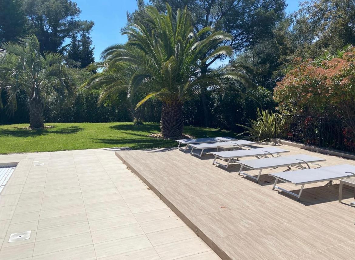 Belle Villa Dans Clos Prive - Saint Raphael Boulouris Buitenkant foto