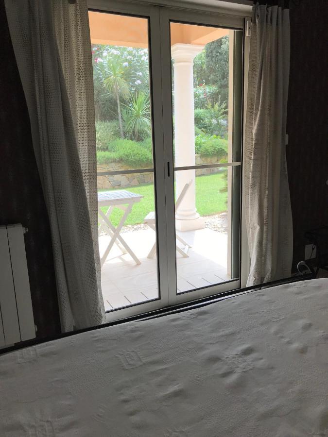 Belle Villa Dans Clos Prive - Saint Raphael Boulouris Buitenkant foto